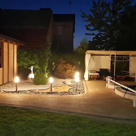 Проживание в семье Aven'a Goscinne Z Basenem *