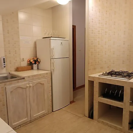 Aven'a Goscinne Z Basenem Habitación en casa particular *